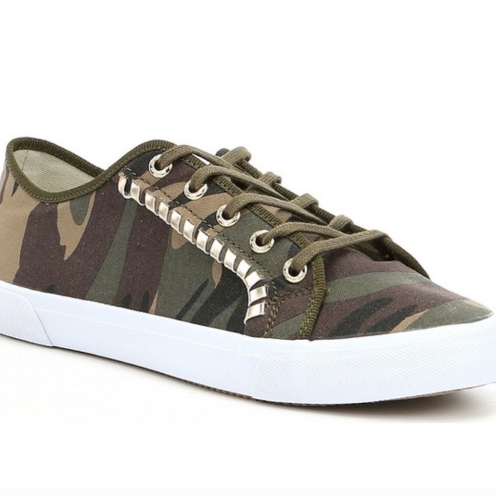 Jack Rogers Camo Canvas Sneakers
Size: 6.5 | Excellent Condition